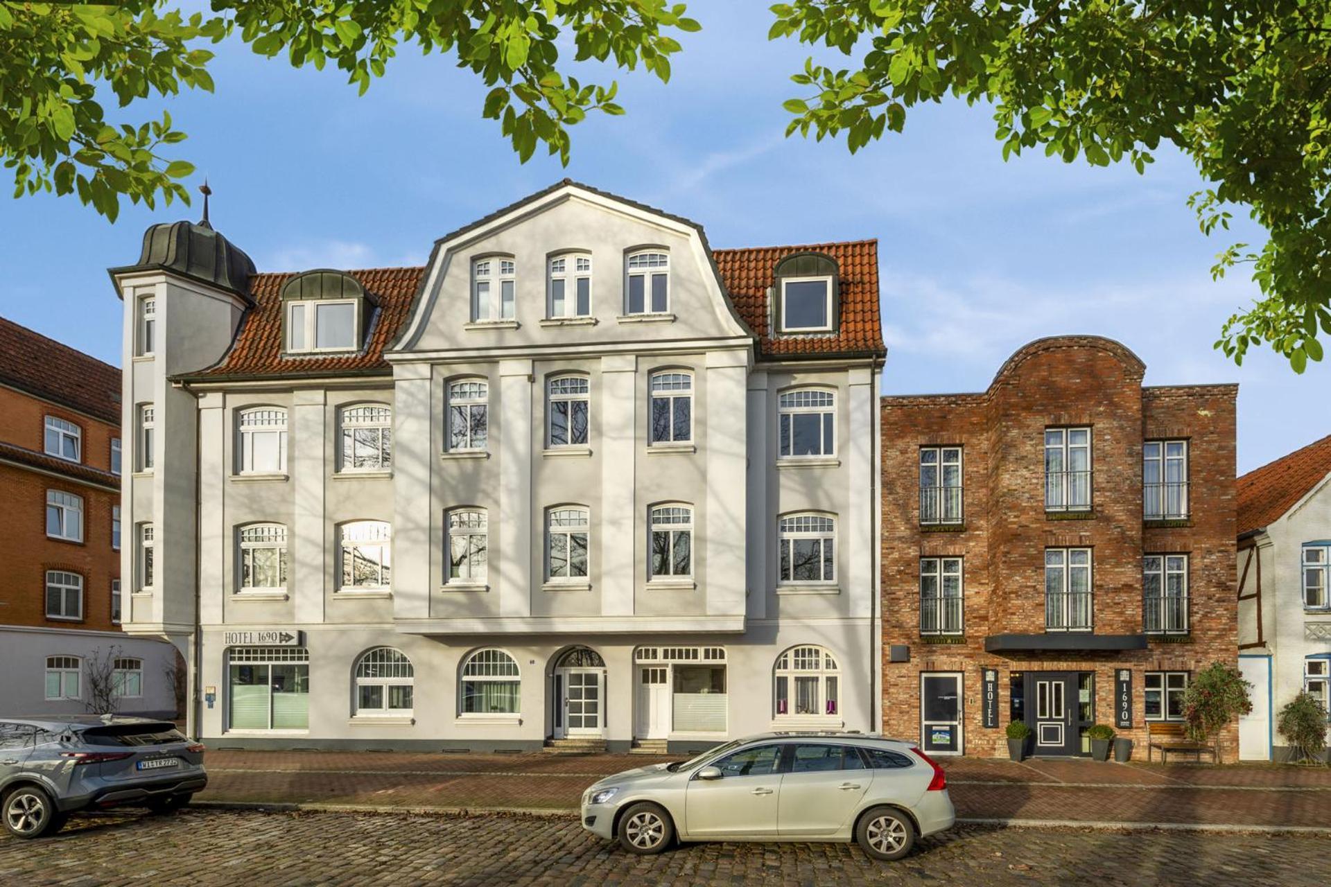 Designhotel 1690&Apartments Rendsburg Buitenkant foto
